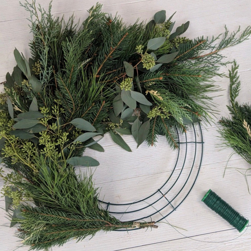 WORKSHOP: Fresh Wreath Making with Acorn & Evergreen (evening)
